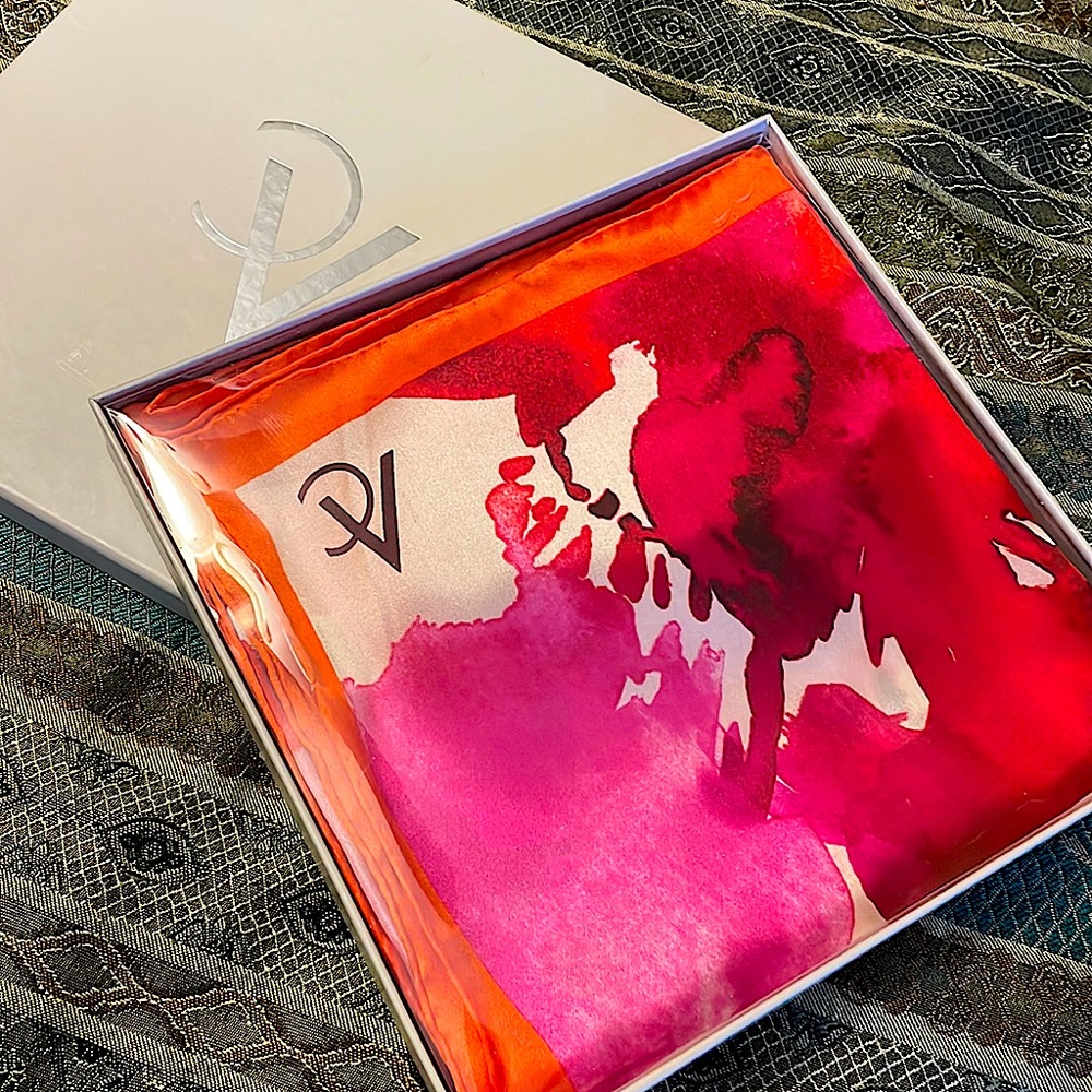Vince Camuto 100% Silk Scarf